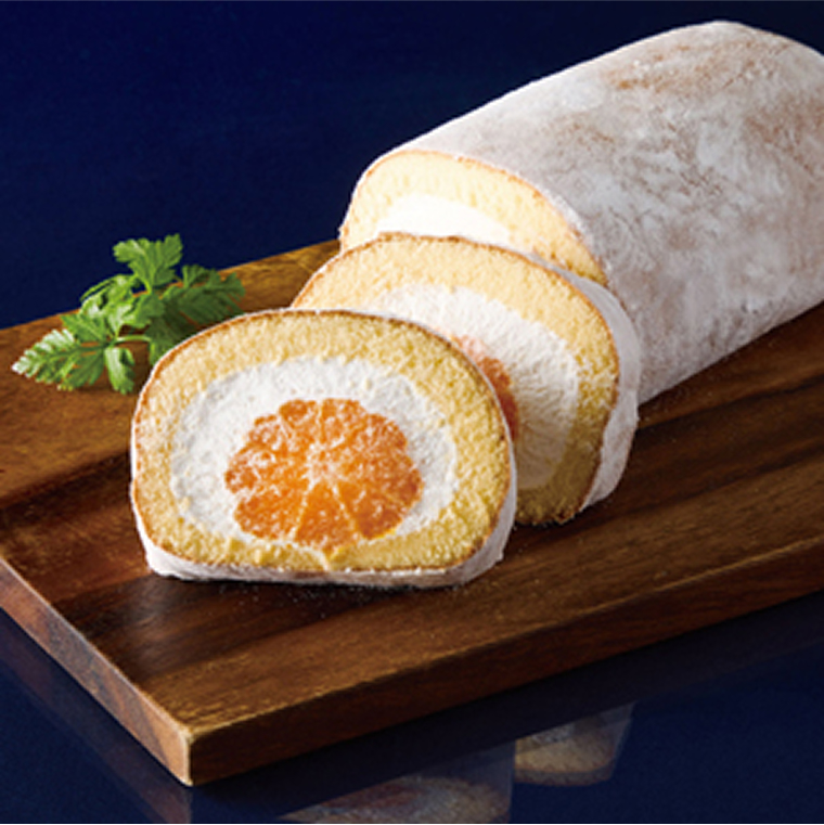 「新杵堂」まるごとみかん入りロールケーキ
